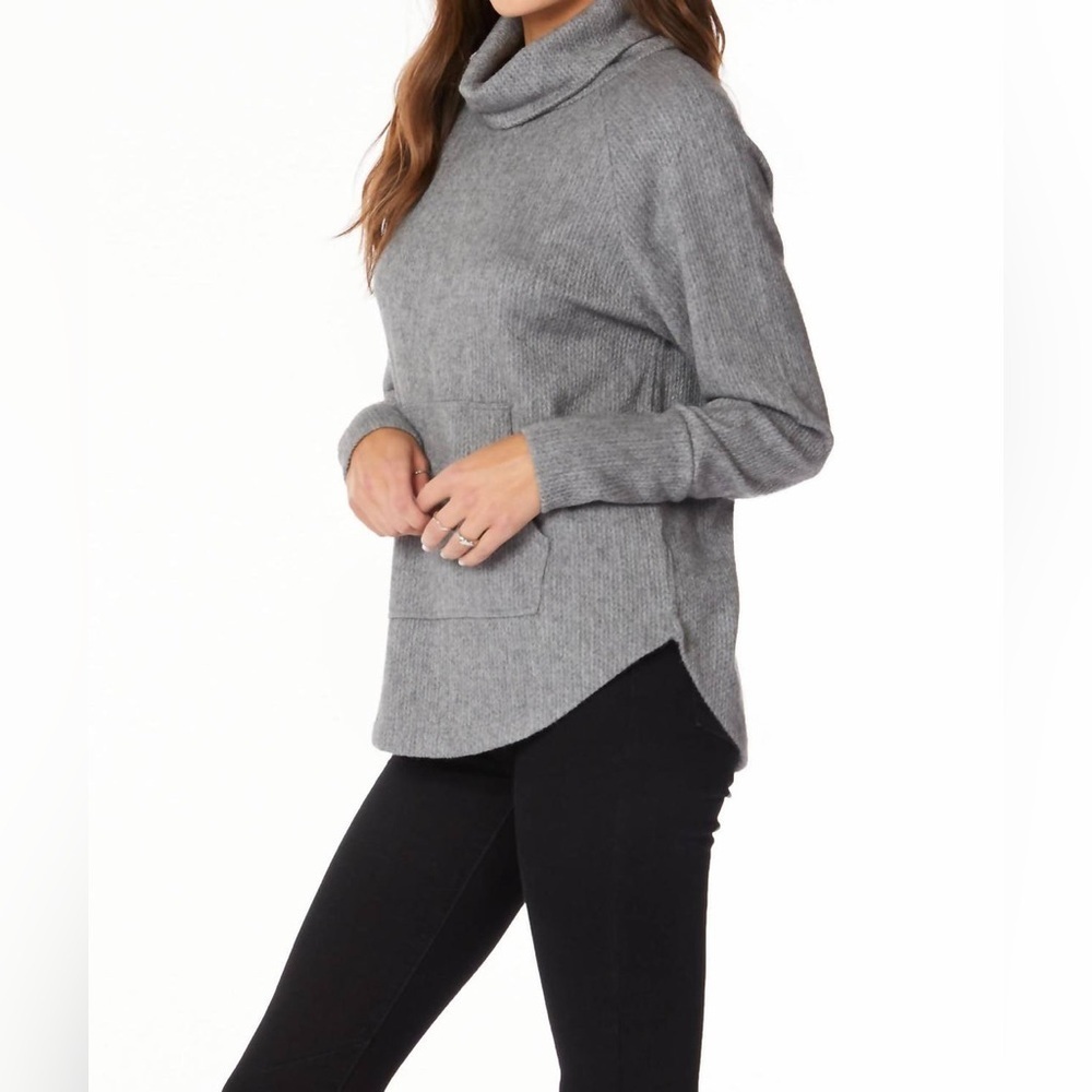 NEW Bobi Funnel Neck Raglan With Pocket Sweater - Picture 2 of 10